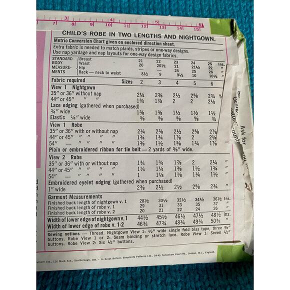 Simplicity sewing pattern 5995 kids nightgown and robe - Picture 5 of 5